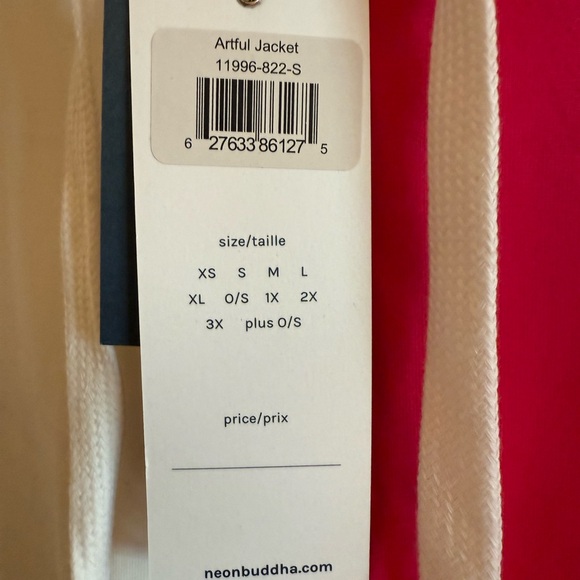 LUX LEISURE by NEON BUDDHA Artful Jacket
NEW with tags - Picture 5 of 9